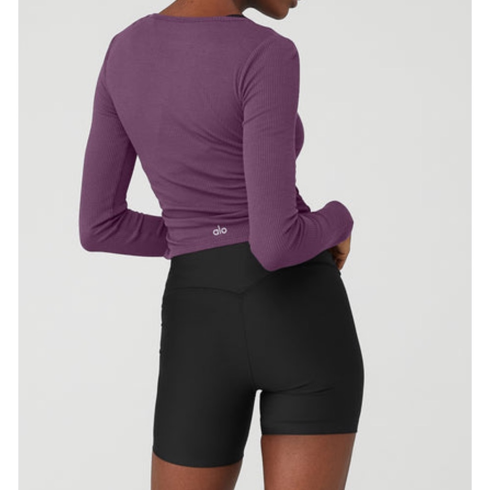 Ribbed Alo Top!